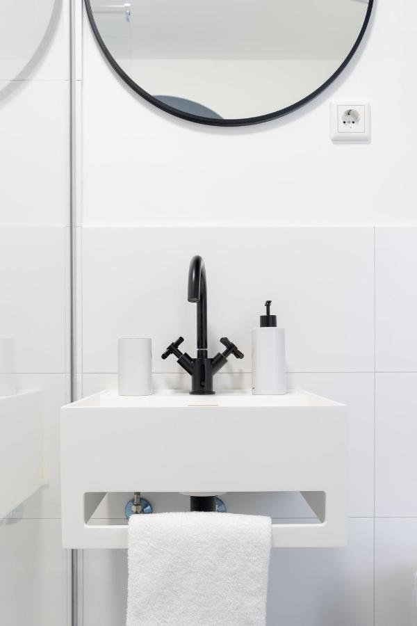 Zzzpace Smart-Hotel Bielefeld Zentrum Kültér fotó