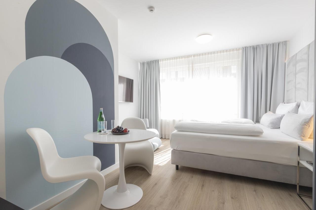 Zzzpace Smart-Hotel Bielefeld Zentrum Kültér fotó