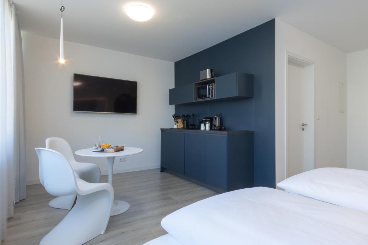 Zzzpace Smart-Hotel Bielefeld Zentrum Kültér fotó