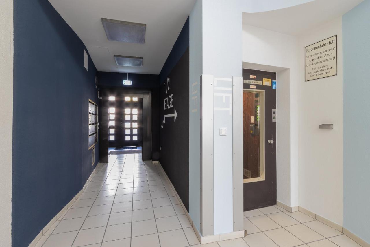 Zzzpace Smart-Hotel Bielefeld Zentrum Kültér fotó