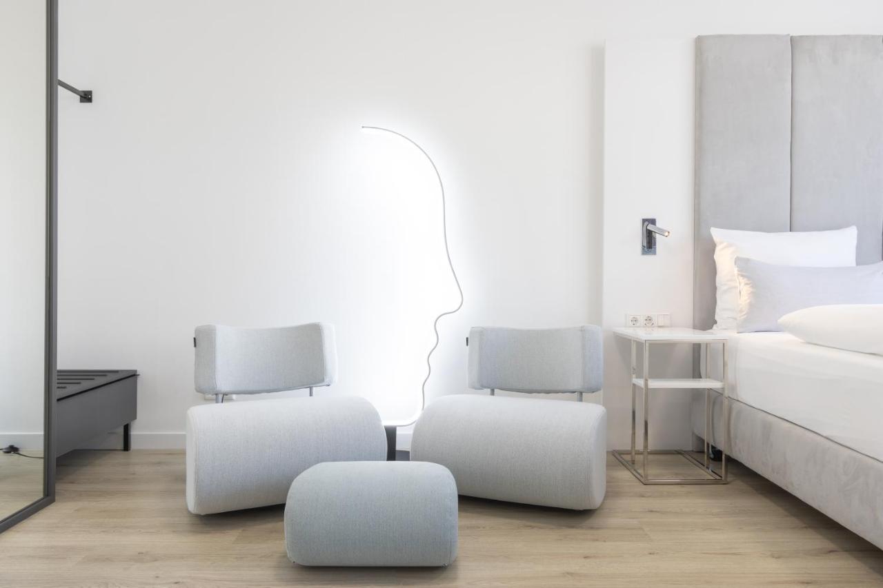 Zzzpace Smart-Hotel Bielefeld Zentrum Kültér fotó