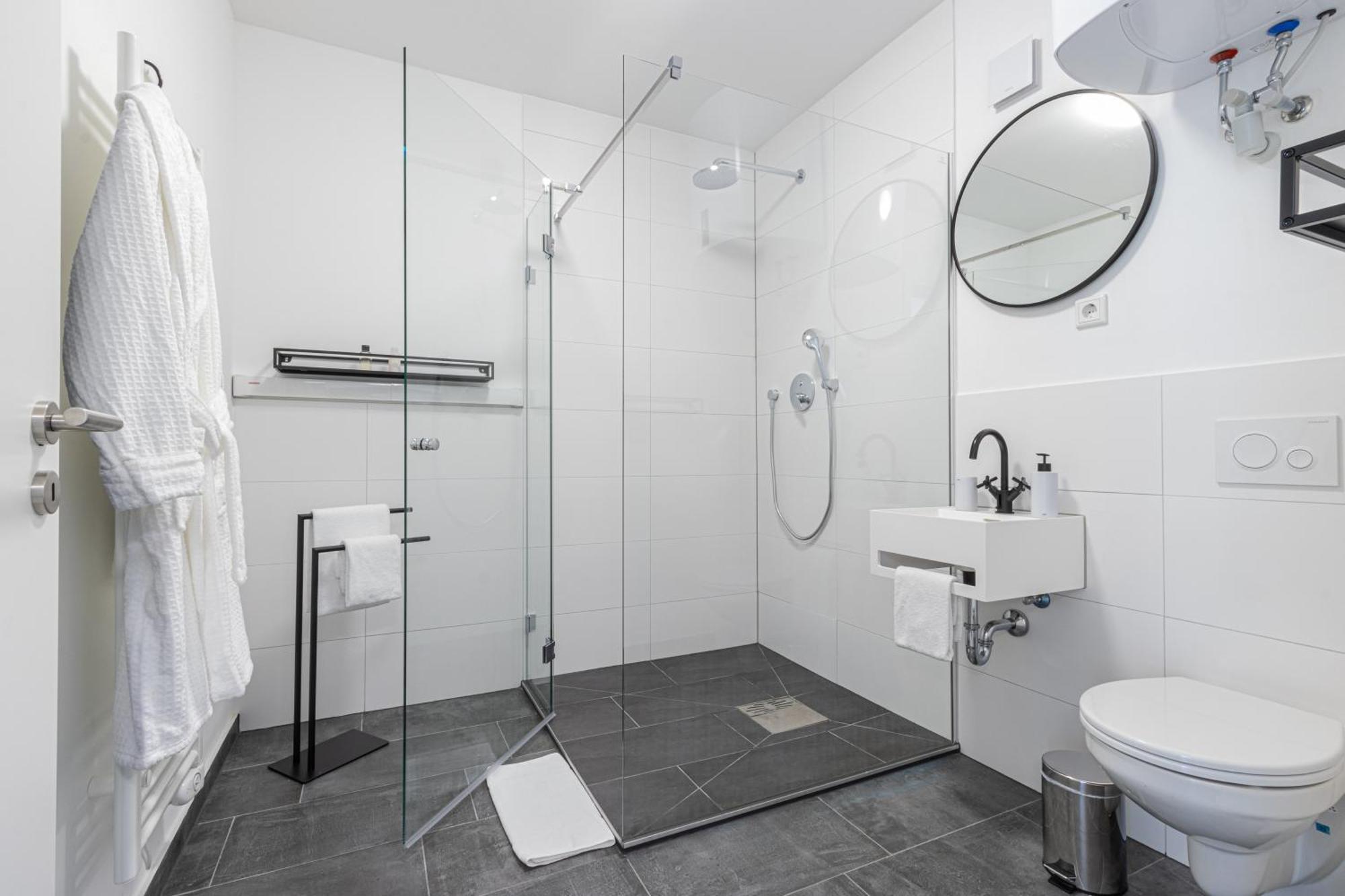 Zzzpace Smart-Hotel Bielefeld Zentrum Kültér fotó